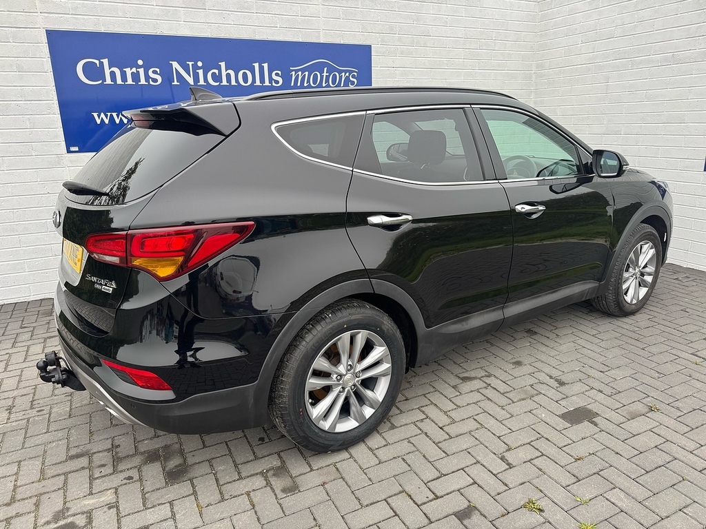Hyundai Santa Fe Crdi Blue Drive Premium Black #2