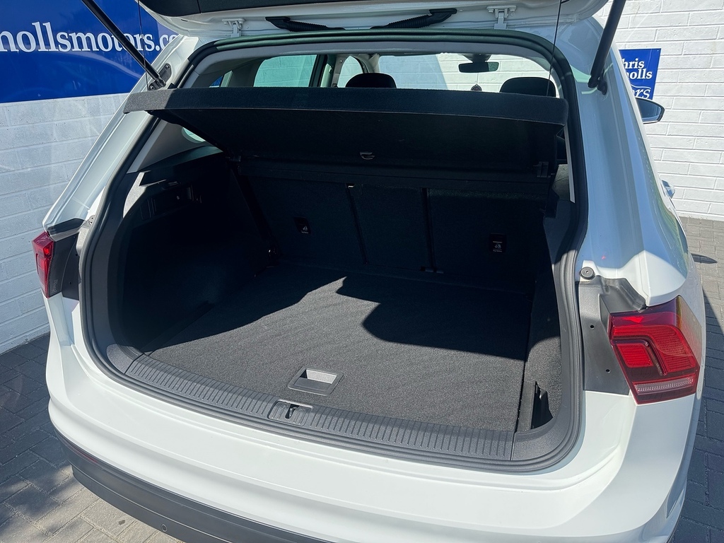 Volkswagen Tiguan Tsi Evo Match WU70HHF White #2