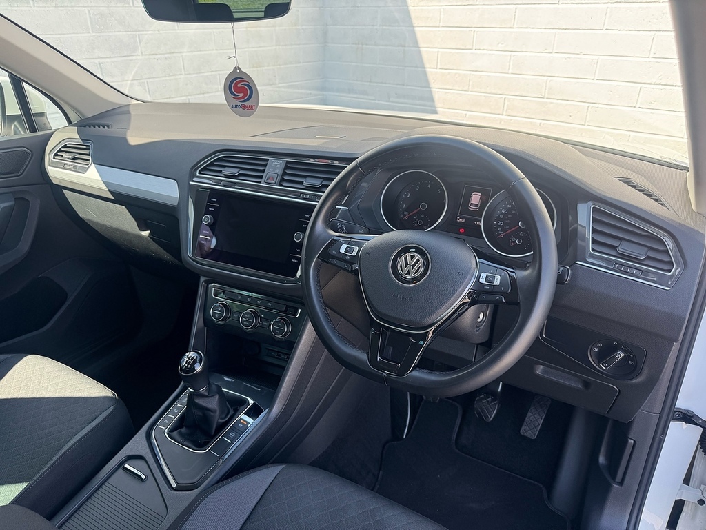 Volkswagen Tiguan Tsi Evo Match WU70HHF White #6