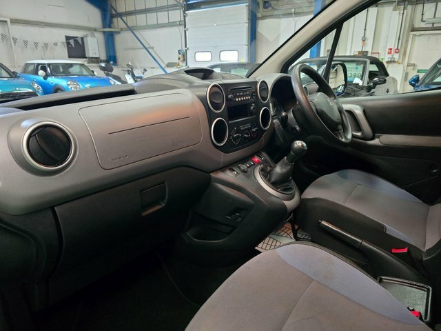 Peugeot Rifter Diesel Silver #2