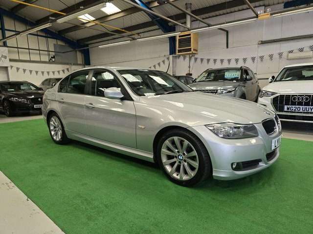 BMW 3 Series 2.0 320D Se Steptronic Euro 5 Silver