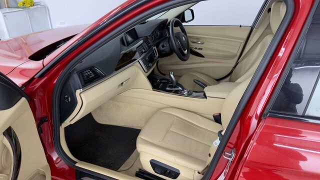 BMW 3 Series 2.0 320I Luxury Euro 6 S S Red #5