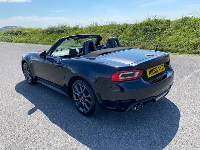 Abarth 124 Spider Multiair Convertible MK66XYG Black #4