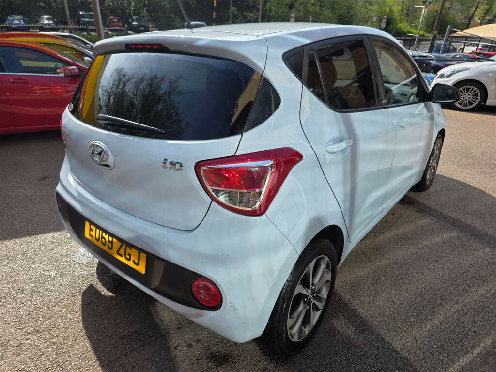 Hyundai I10 Play Hatchback E069ZGJ Grey #4