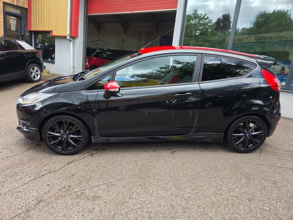 Ford Fiesta Zetec S Black Edition Hatchback DF16KLJ Black #4