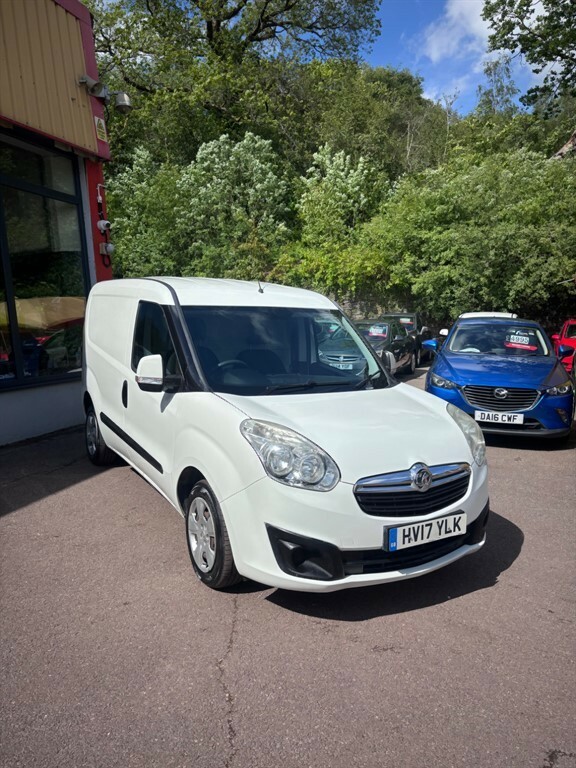 Vauxhall Combo 2000 1.3 Cdti 16V 95Ps H1 Sportive Van Euro 6 Pane HV17YLK White #2