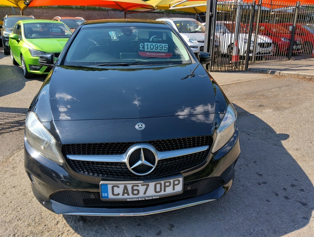 Mercedes-Benz A Class A180 Sport Executive Hatchback Aut CA67OPP Black #3
