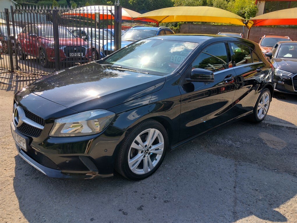 Mercedes-Benz A Class A180 Sport Executive Hatchback Aut CA67OPP Black #4