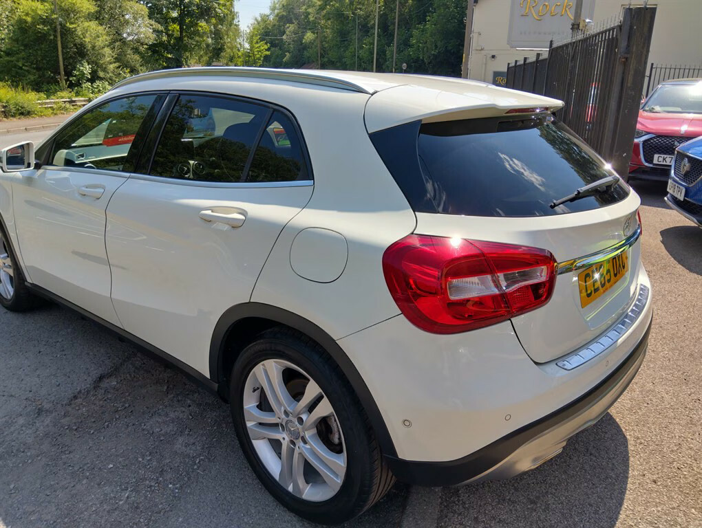Mercedes-Benz GLA Class Cdi 4Matic Sport Executive Estate CE65OXC White #6