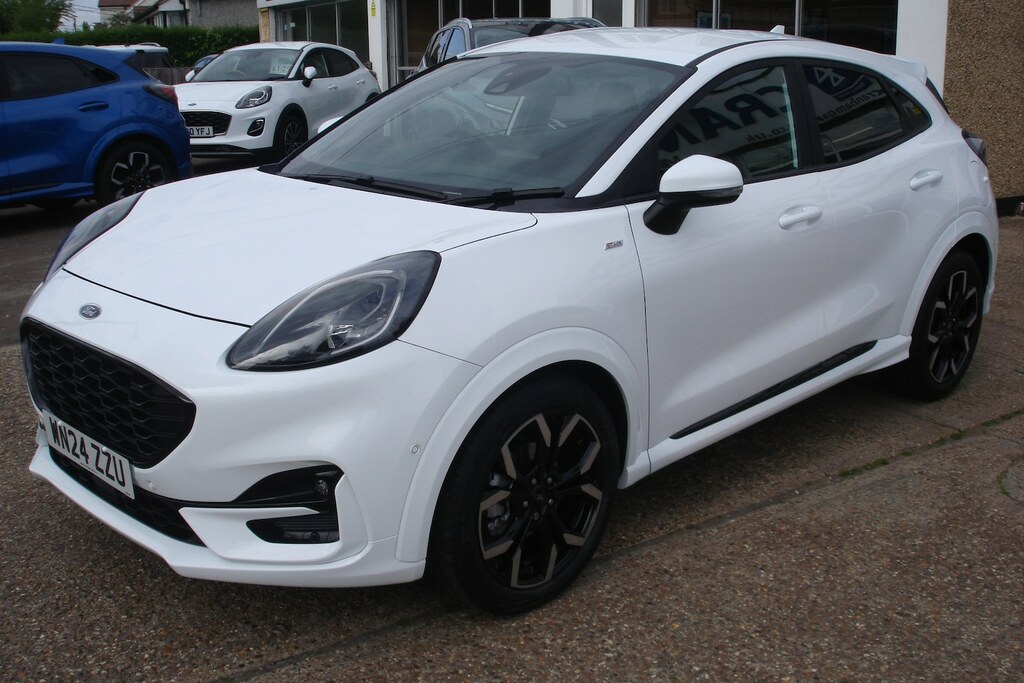 Ford Puma 1.0 Ecoboost Hybrid Mhev St-line X White