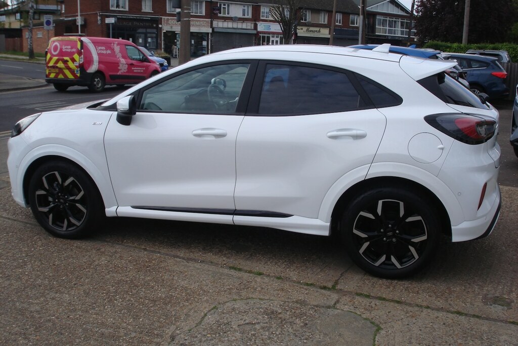 Ford Puma 1.0 Ecoboost Hybrid Mhev St-line X WN24ZZU White #2