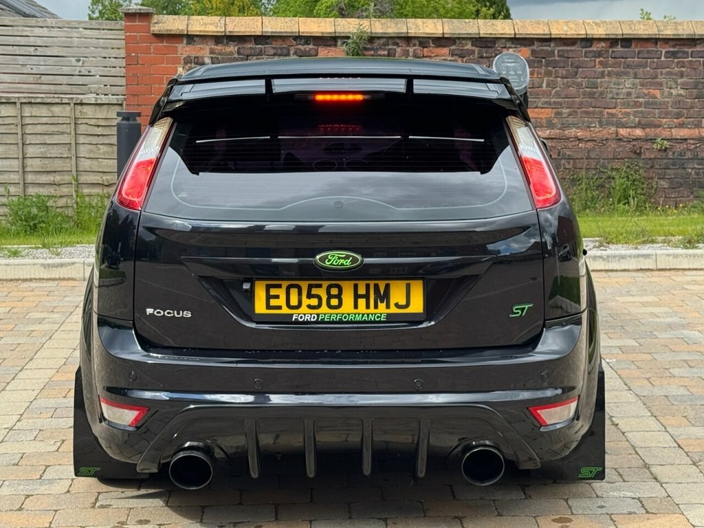 Ford Focus 2.5L St-3 Black #6