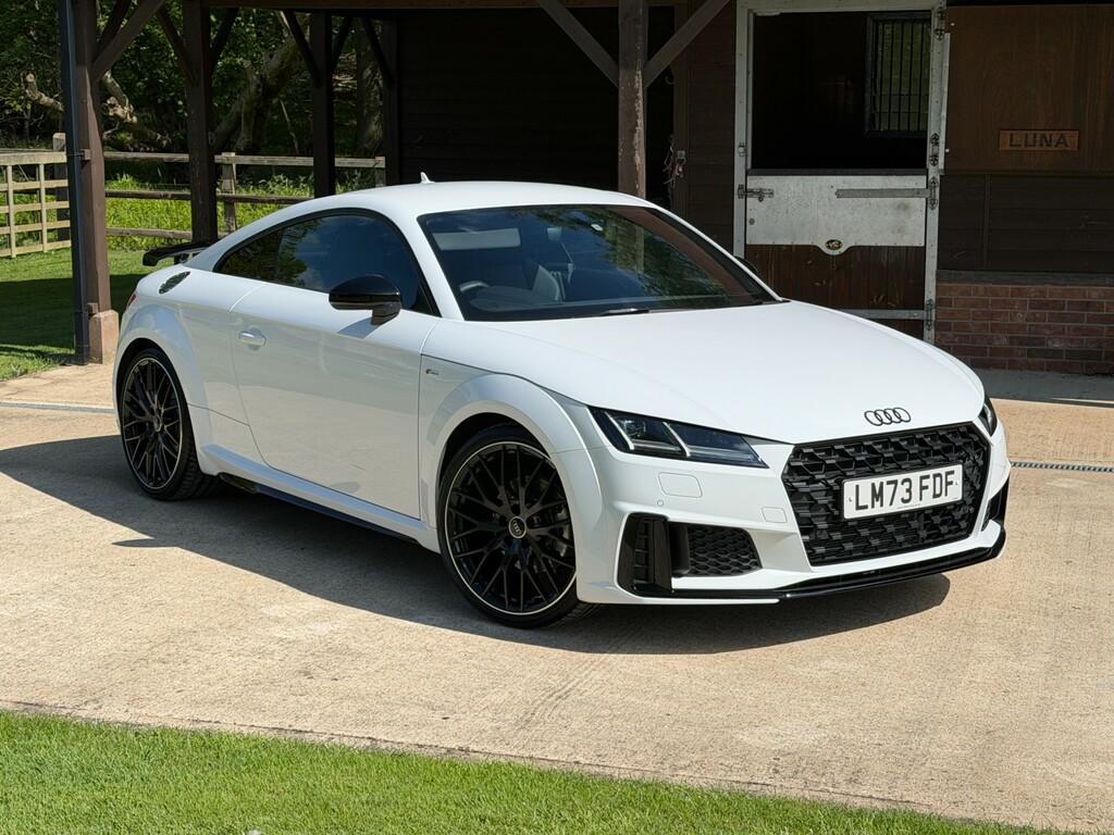 Audi TT 2.0 Tfsi 40 Black Edition Coupe S Troni  #6