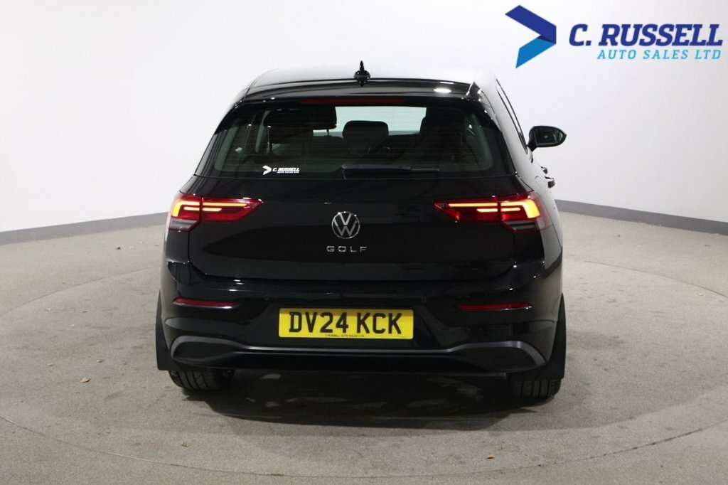 Volkswagen Golf 1L Life Black #6