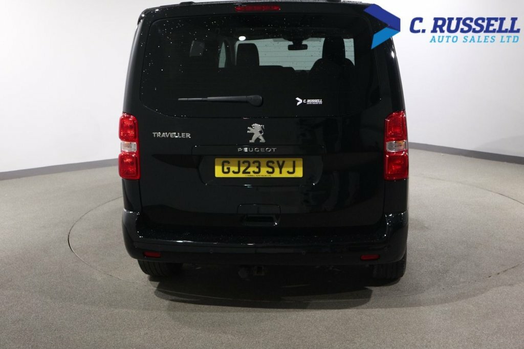 Peugeot Traveller 2L Active Black #6