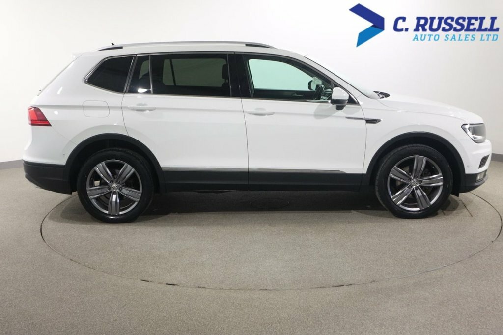 Volkswagen Tiguan Allspace 2L Match White #4