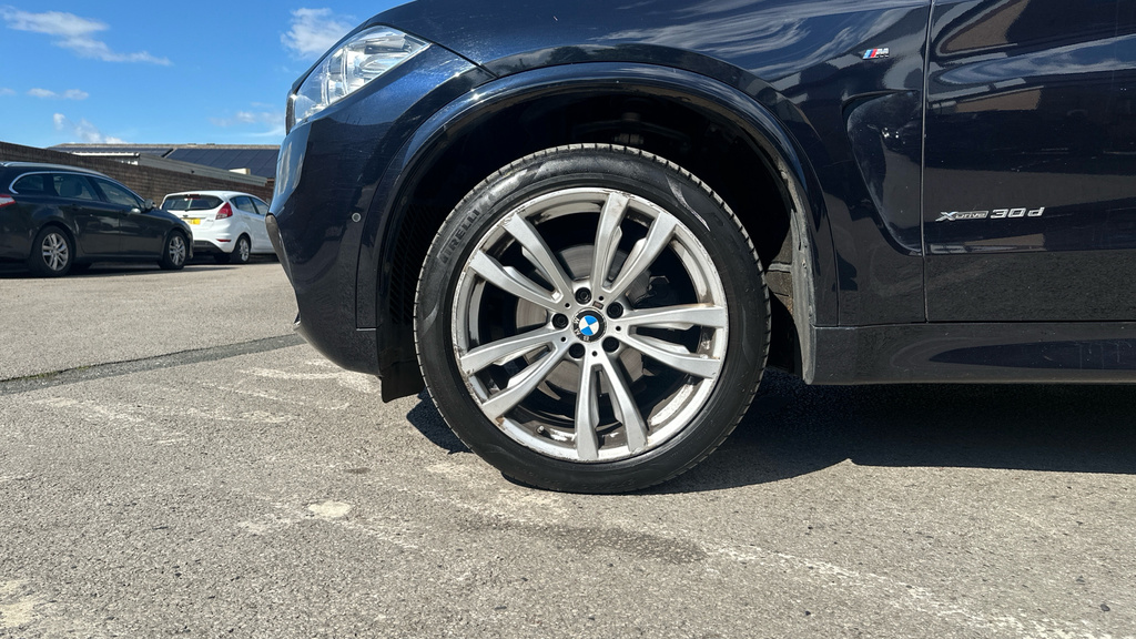 BMW X5 M M 4Wd Black #26