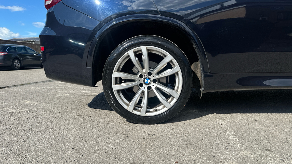 BMW X5 M M 4Wd Black #28