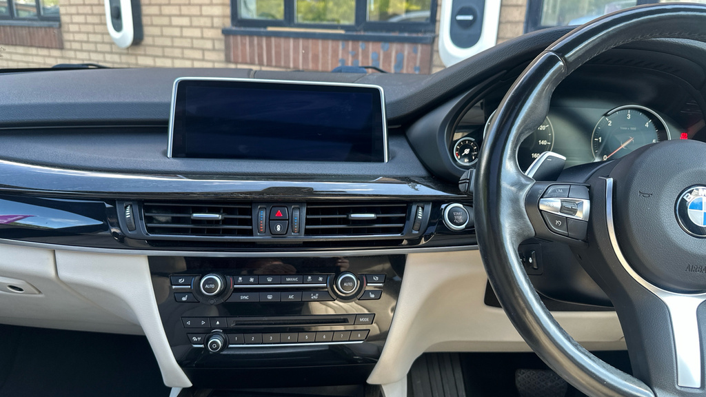 BMW X5 M M 4Wd Black #21