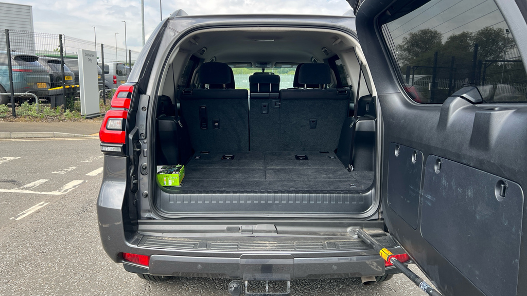 Toyota Land Cruiser Active D-4d 4Wd #15