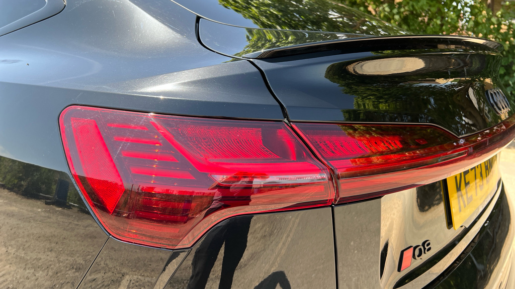 Audi Q8 e tron Black Edition 55 E-tron Quattro 300,00 Kw Blue #41