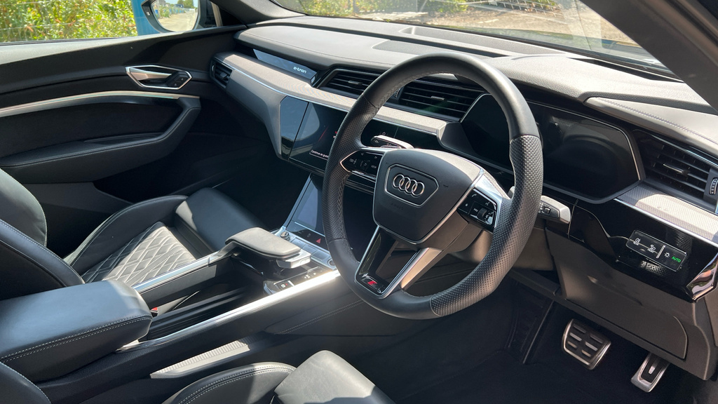 Audi Q8 e tron Black Edition 55 E-tron Quattro 300,00 Kw Blue #9