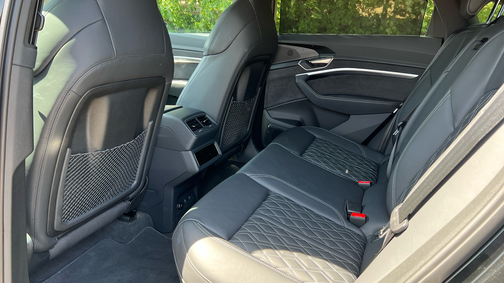 Audi Q8 e tron Black Edition 55 E-tron Quattro 300,00 Kw Blue #14