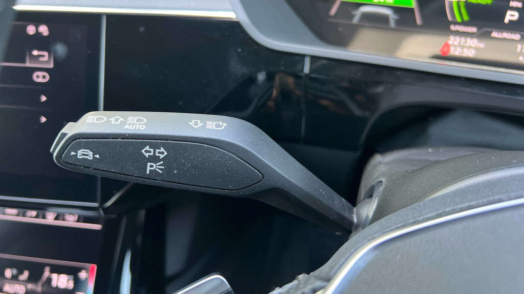 Audi Q8 e tron Black Edition 55 E-tron Quattro 300,00 Kw Blue #27