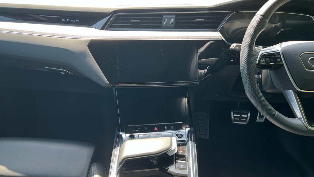 Audi Q8 e tron Black Edition 55 E-tron Quattro 300,00 Kw Blue #12