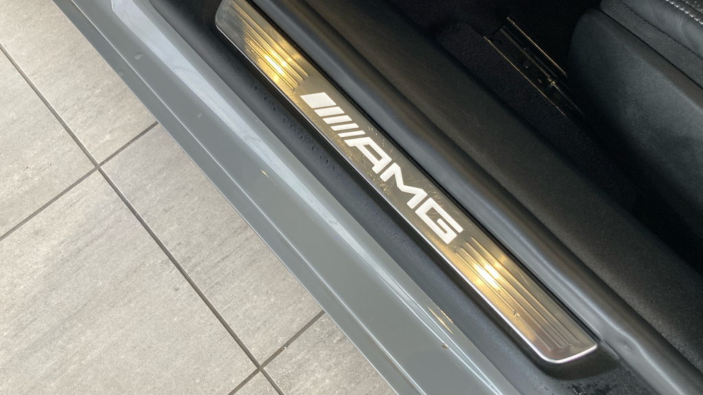 Mercedes-Benz SL Class Sl 63 4Matic Performance Black #42