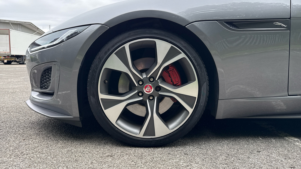 Jaguar F-Type V6 R-dynamic U3355 Ulez White #22