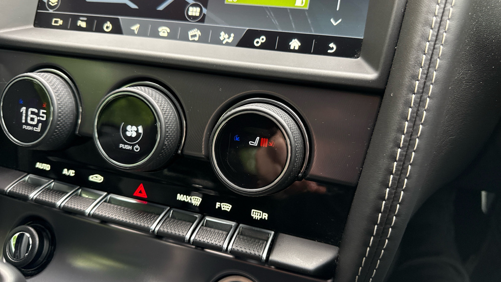 Jaguar F-Type V6 R-dynamic U3355 Ulez White #16
