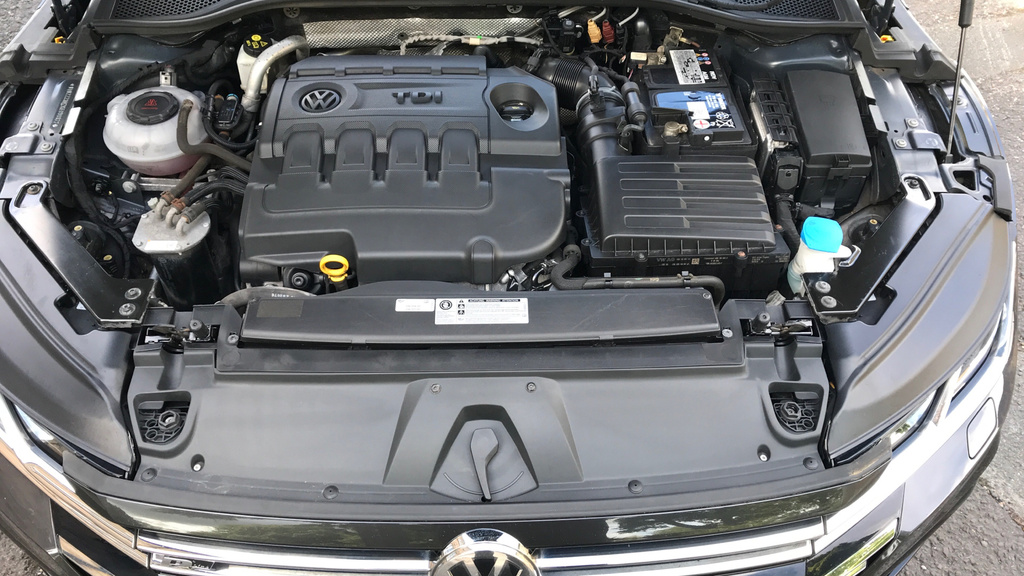 Volkswagen Arteon Arteon 2.0 Tsi R-line Fastback Dsg Silver #26