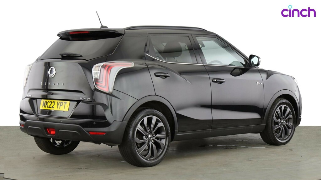 SsangYong Tivoli 1.2P Ventura White #3