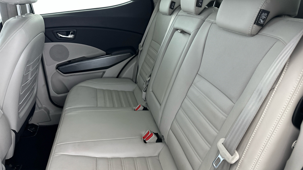 SsangYong Tivoli 1.2P Ventura White #22