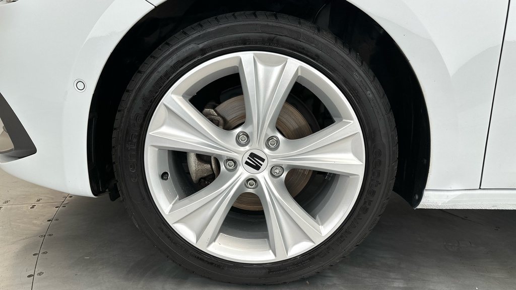 Seat Leon 1.0 Etsi Fr Dsg White #24