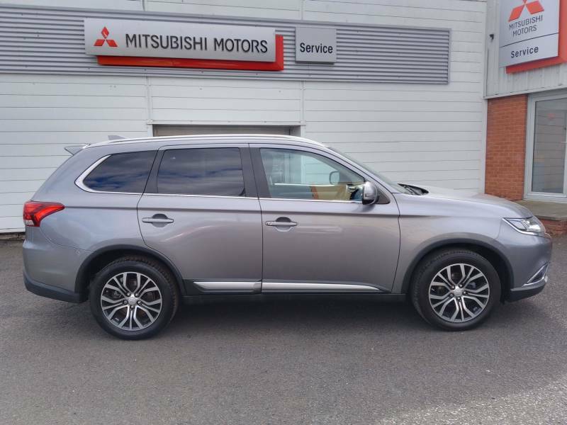 Mitsubishi Outlander 2.2 Di-d 3 - 2018 68 Grey