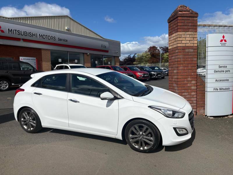 Hyundai I30 1.6 Crdi 136 Premium - 2015 65 White #4