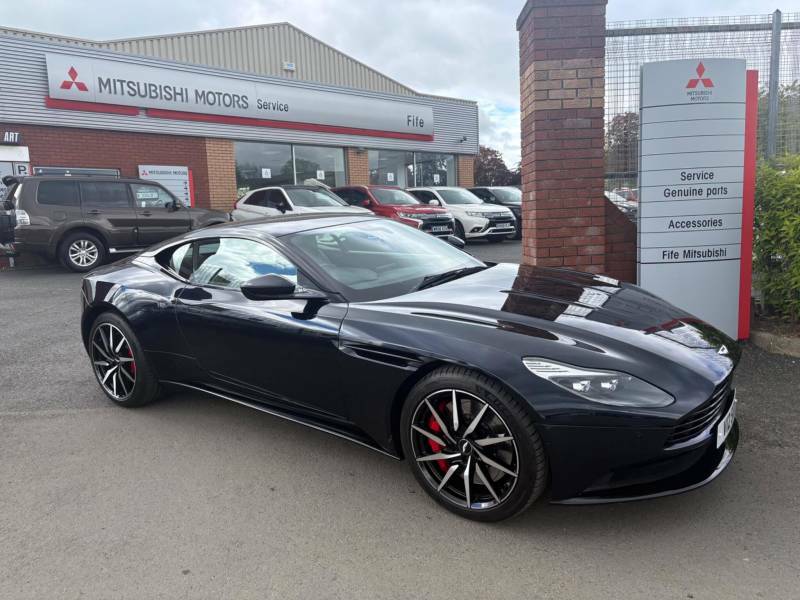 Aston Martin DB11 V12 Touchtronic - 2017 17 Black