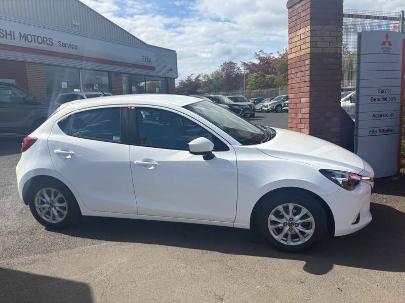 Mazda 2 1.5 Se-l Nav - 2018 68 YN68KFV White #6