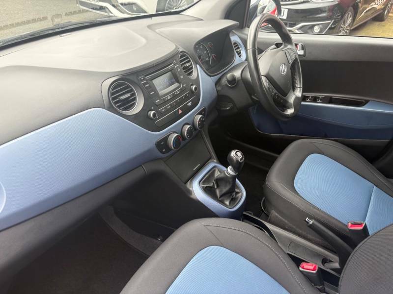 Hyundai I10 1.2 Premium - 2015 15 ST15RUA Grey #2