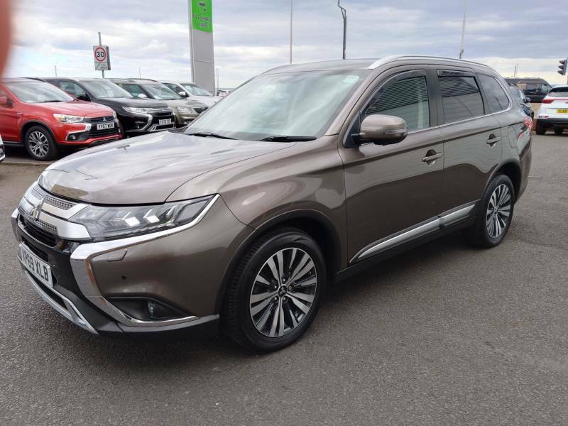 Mitsubishi Outlander 2.0 Exceed Cvt - 2019 69 KP69XLB Brown #4