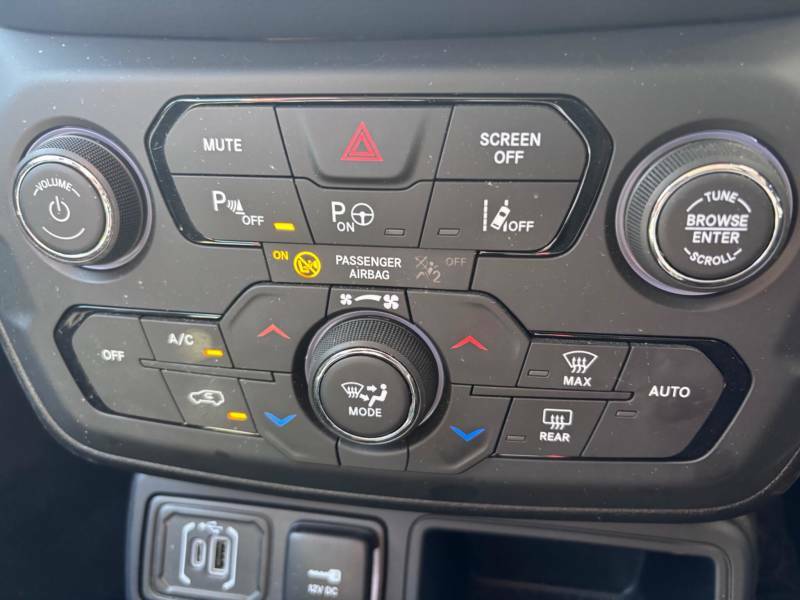Jeep Renegade Renegade Trailhawk 4Xe Black #22