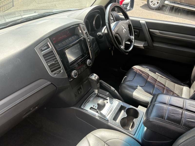 Mitsubishi Shogun 3.2 Di-dc 197 Barbarian - 2014 64 Grey #2