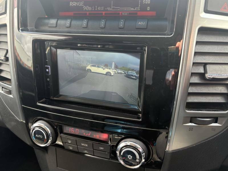 Mitsubishi Shogun 3.2 Di-dc 197 Barbarian - 2014 64 Grey #5
