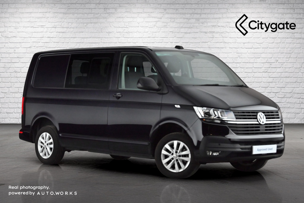 Volkswagen Transporter T30 Kombi Highline Swb 150 Ps 2.0 Tdi 7Sp Dsg Black