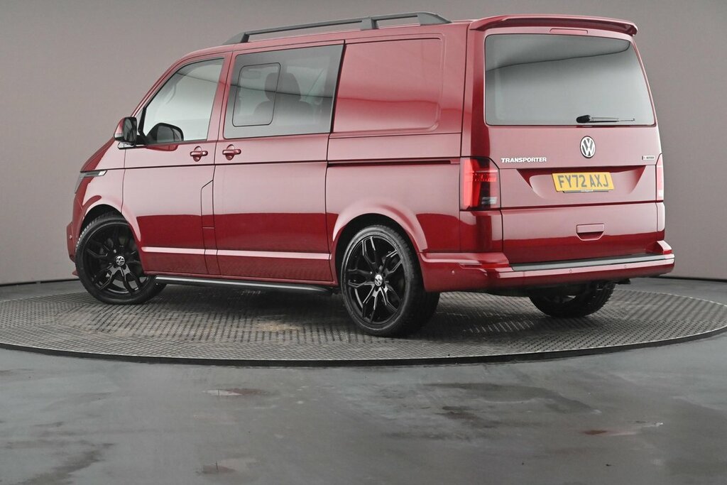 Volkswagen Transporter T32 Kombi Highline Swb 204 Ps 2.0 Tdi 7Sp Dsg 4Mot FY72AXJ Red #4