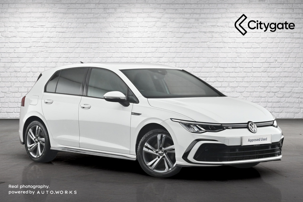 Volkswagen Golf 8 R-line 1.5 Tsi 150Ps 6-Speed White