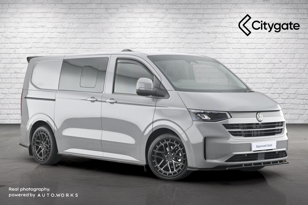 Volkswagen Transporter T32 Kombi Commerce Pro Swb 150 Ps 2.0 Tdi 8Sp Grey