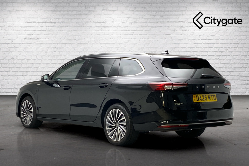 Skoda Superb Lk 1.5 Tsi Iv 204 Ps Dsg DA25WTD Black #3